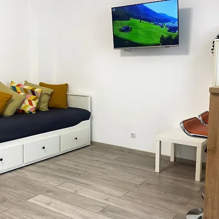 Blue Wave Mamaia Nord Апартаменты *